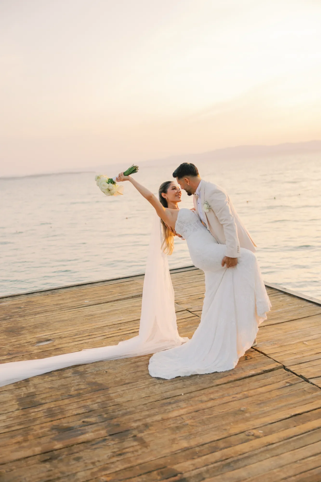 Dilaila Beach Çeşme fine art wedding photography