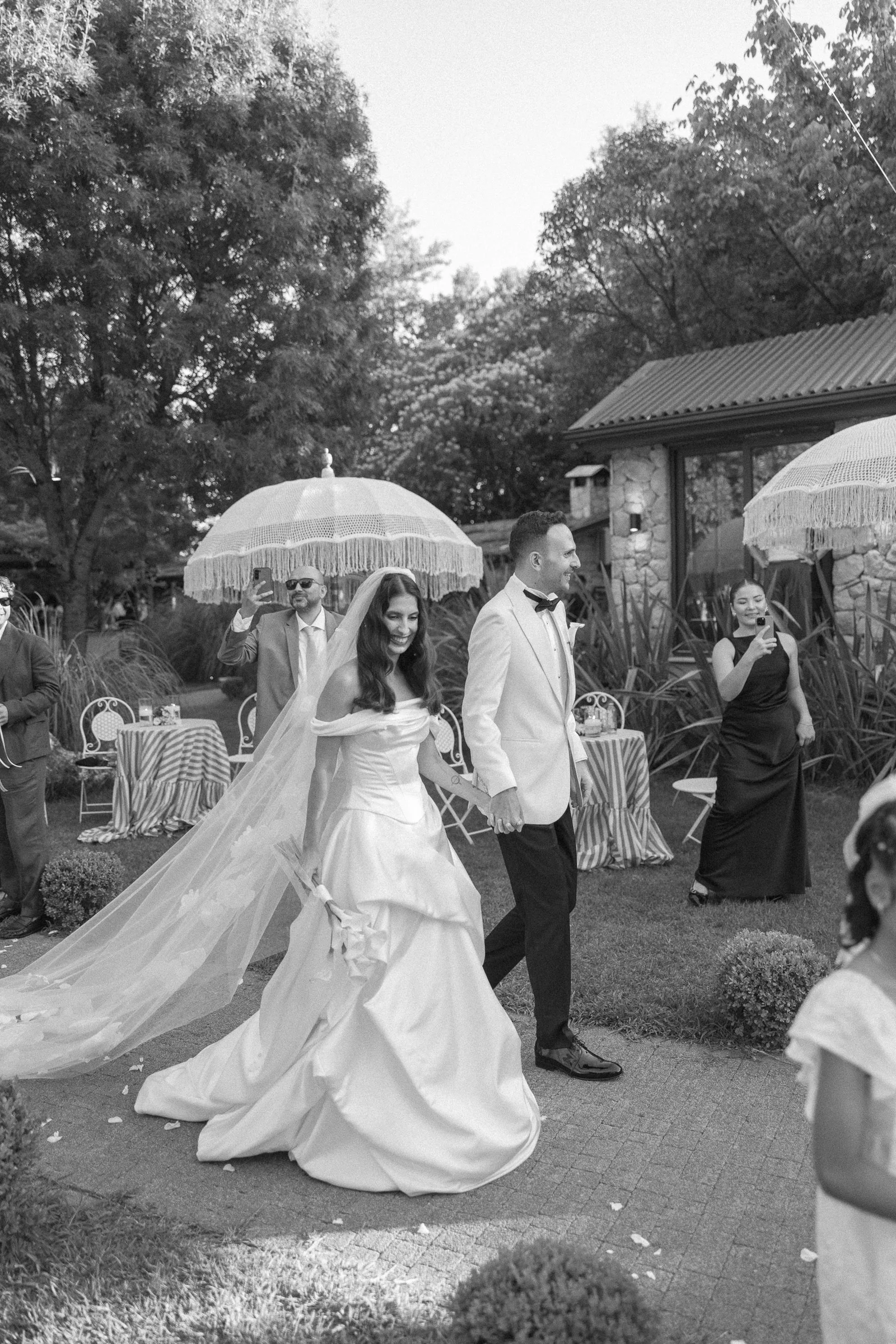 Couple with guests after the ceremony, Kalea Place İstanbul